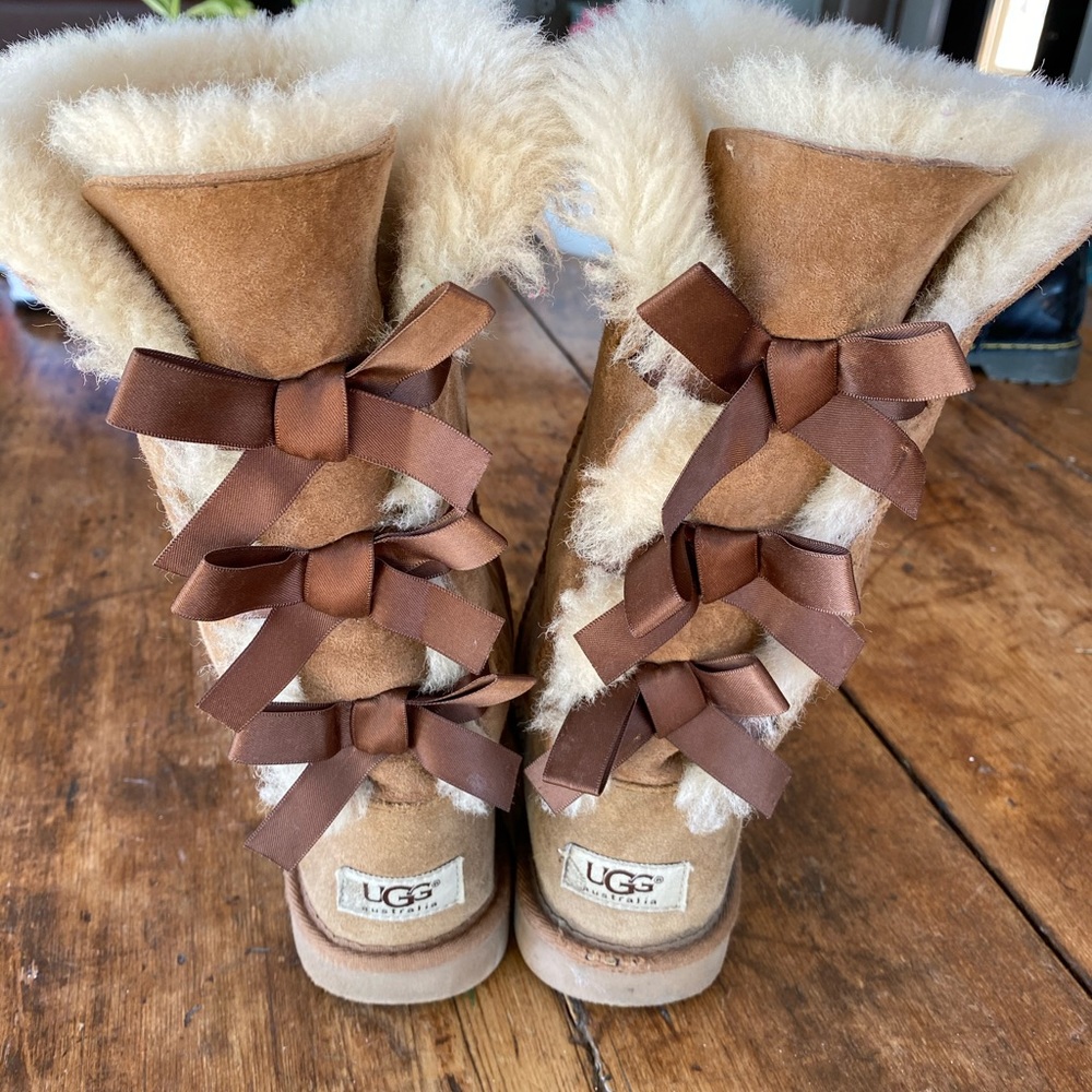 Ugg Bailey Boot